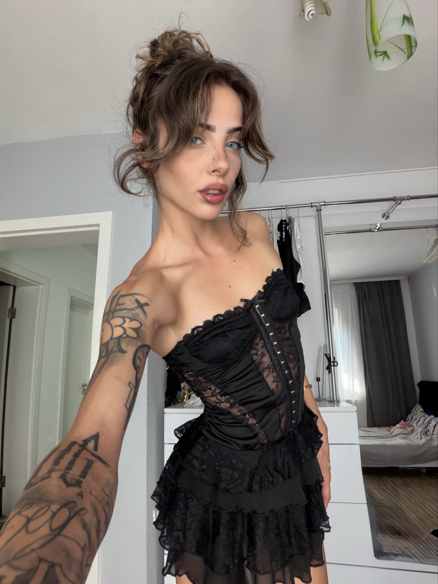 sunnymyla's tweet photo. @MeganKinleyy definitely babe 🩷 https://t.co/ta7h1i8s9K