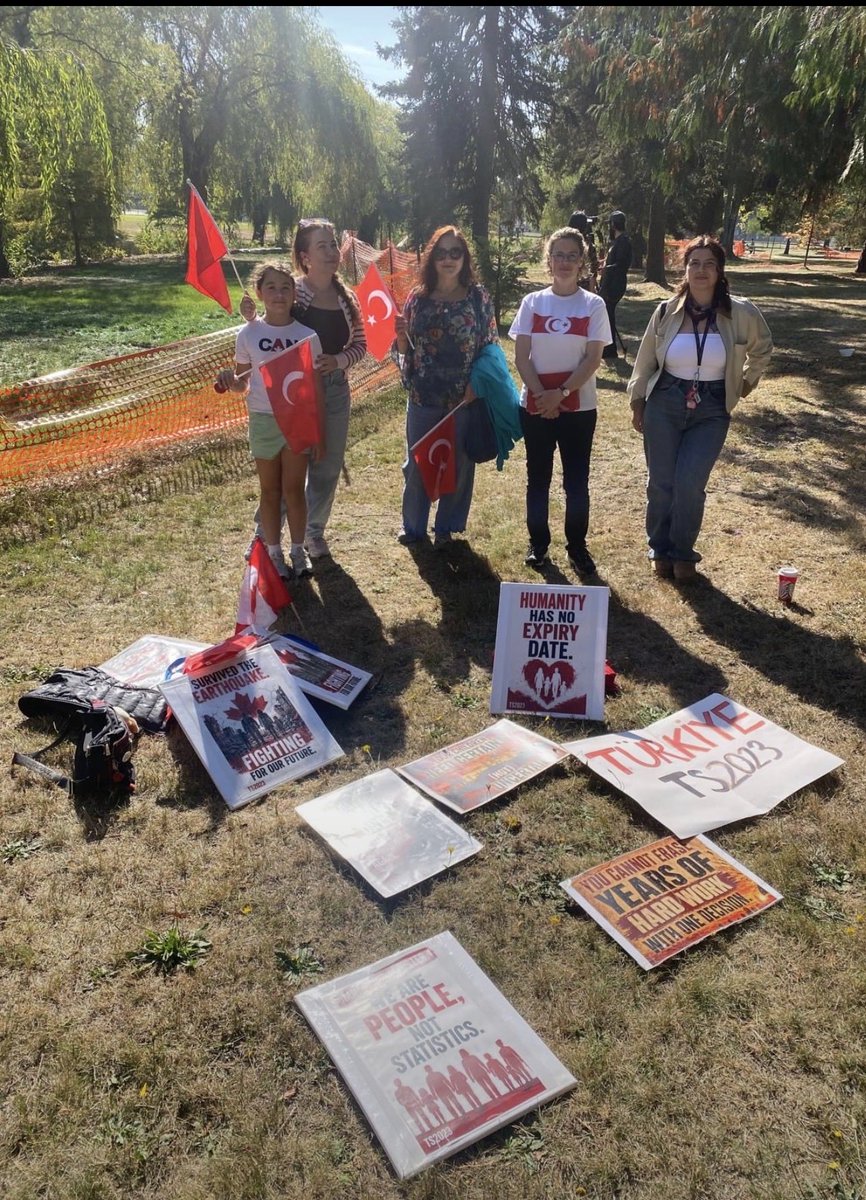 OzkokHilal's tweet photo. Our children are not just living in Canada today. They are growing, learning, and preparing to become part of Canada's future. Give them the stability to continue their education and build their dreams here.
CANADA IS OUR HOME. OUR CHILDREN ARE CANADA'S FUTURE. 🇨🇦
#ExtendTS2023 https://t.co/cOpZyemSKP