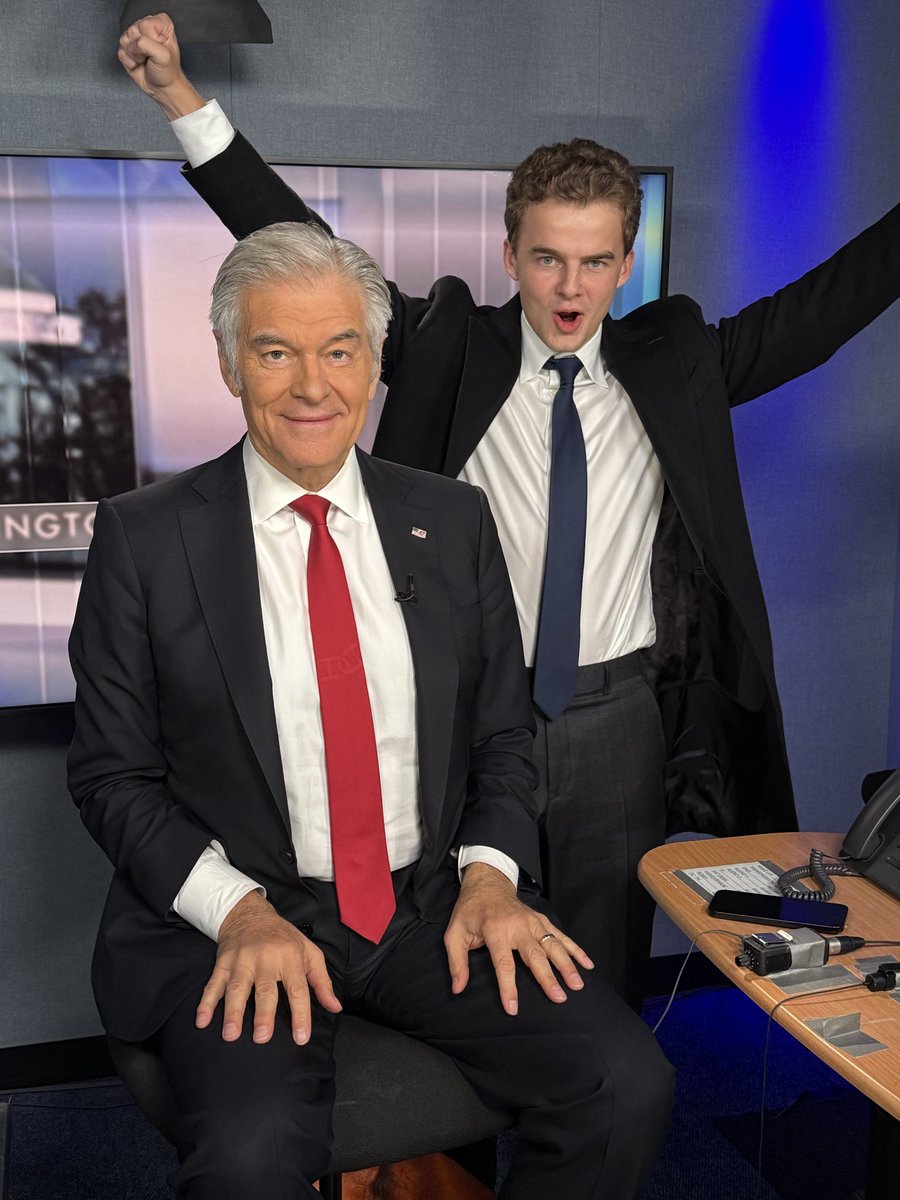 as400495's tweet photo. Dr. Oz is a patriot https://t.co/wndc1A7bfF