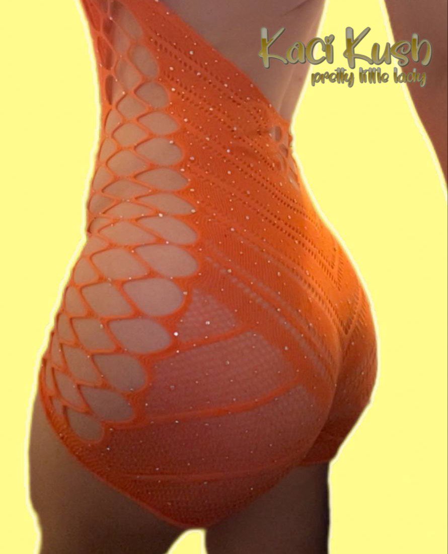 kaci_kush's tweet photo. 📌

~ slutty &amp; in my 20’s 😝
~ 3+ years experience 👩🏼‍🏫
~ squirter 💦

Ask me how to buy after reading my rules below <3

sellingcontent buyingcontent nsfwtwt https://t.co/g3b6e1sQUW