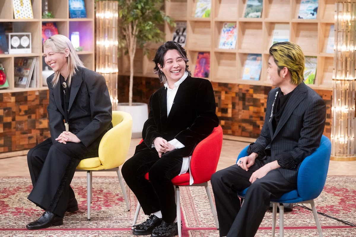 OngakuPia's tweet photo. Mrs. GREEN APPLE
NHK『SONGS』スペシャルに出演

東京フィルハーモニー交響楽団との共演で
「シンデレラ」「lulu.」を披露するほか、
大泉洋らがミセスの魅力を語る
https://t.co/ypYmMiKkPn

#MrsGREENAPPLE #SONGS https://t.co/6PyvJV4b3S