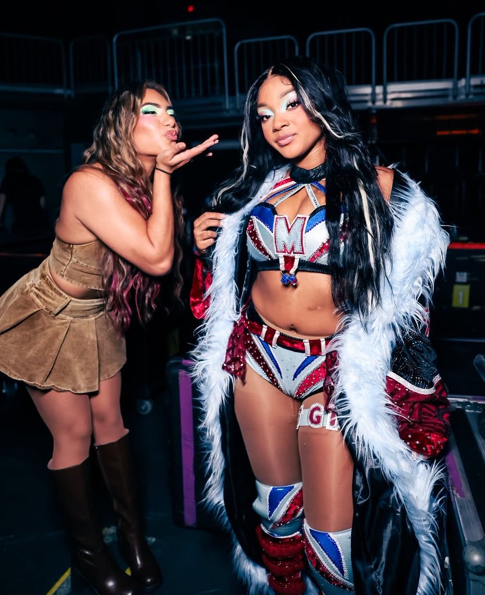 poisonouspixies's tweet photo. All Elite Women https://t.co/SD4h8lmWHE