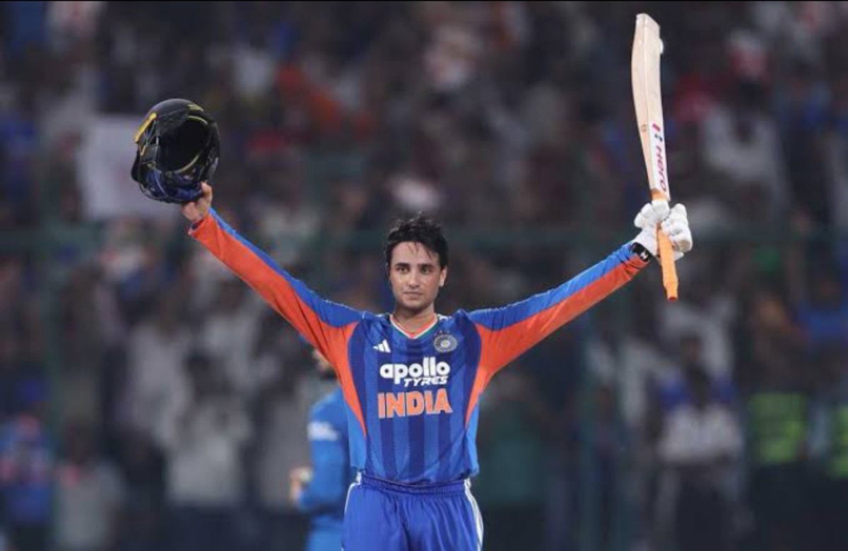 imYaman_18's tweet photo. 🚨 TEAM INDIAN'S T20I OPENERS IN LAST 8 INNINGS AT HOME: 

Abhishek Sharma - 2 fifties &amp; 1 hundred out of 8 innings 

Sanju Samson - 3 fifties out of 8 innings 

All innings coming pure flat pitches

Vaibhav Sooryavanshi in last 4 innings at Home: 

93(38), 4(6), 97(29), 97(47). https://t.co/aI4JzBgROy