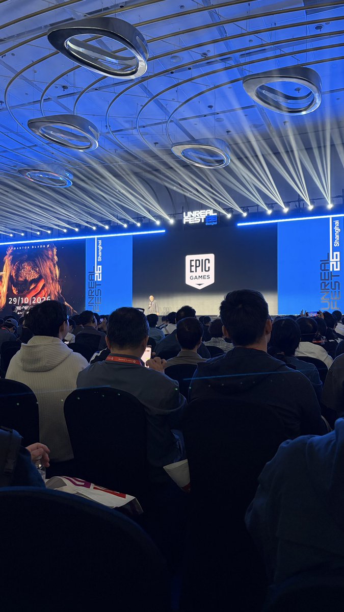CobraCodeDev's tweet photo. I’m at Unreal Fest Shanghai right now.

They just announced that keeping Blueprint support is NOT one of their requirements for early versions of UE6 anymore and support might already be completely removed right at the beginning. https://t.co/7QyaAO46kV