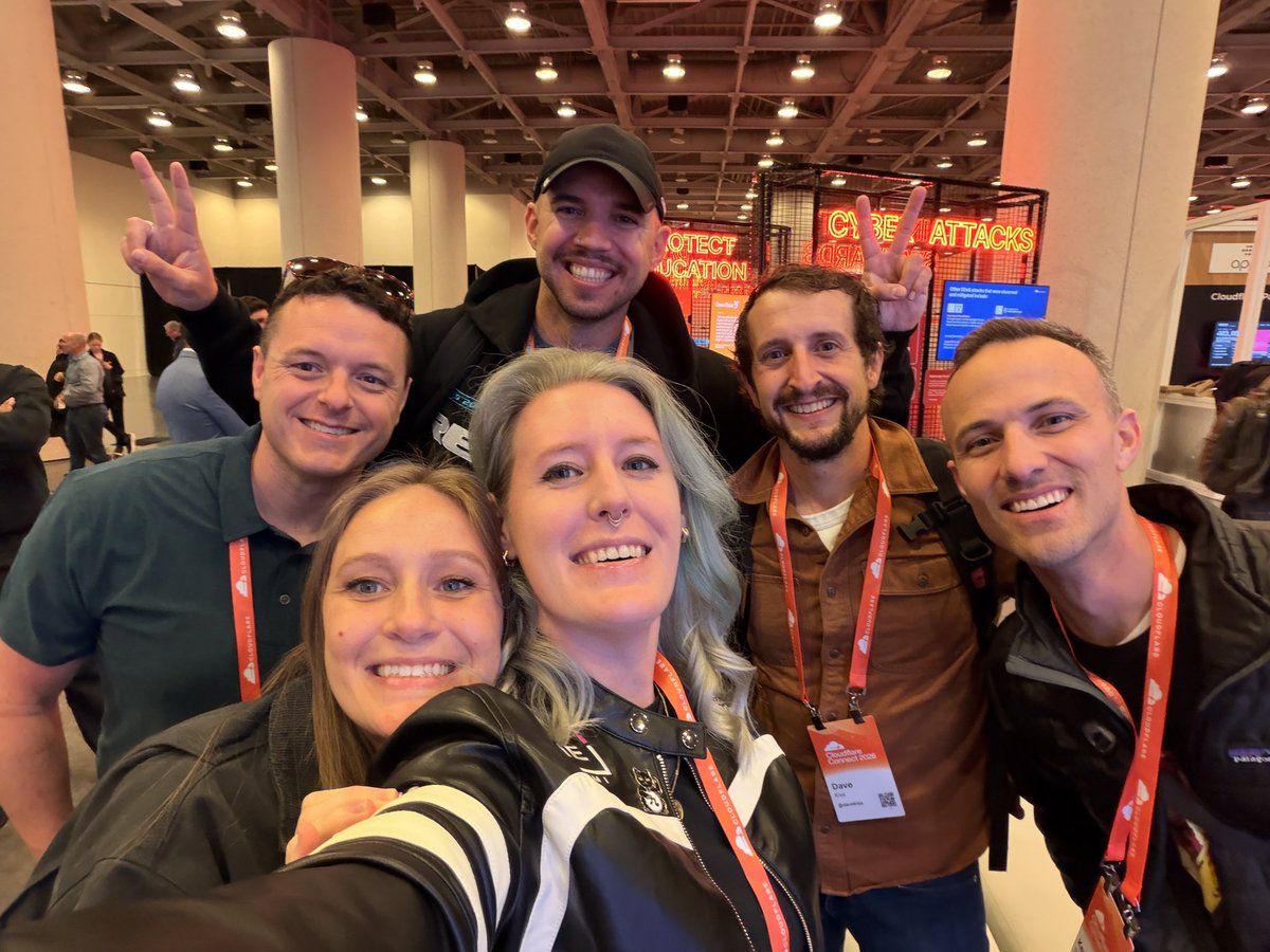 Beccalytics's tweet photo. The Miami family reunion at Cloudflare Connect 🌴❤️ https://t.co/Ne9ihhtL6D