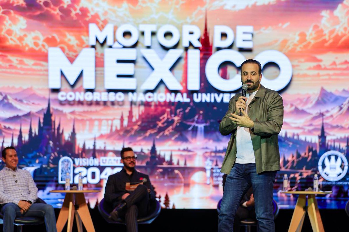 reportecoco's tweet photo. Al participar en el Congreso "Jovenes Motor México" el alcalde @MauFarahG destacó los índices de seguridad y movilidad en @SanPedroNL siendo prioridad del actual Gobierno Municipal @PoliticasUANL @uanl https://t.co/thf8mFysOv