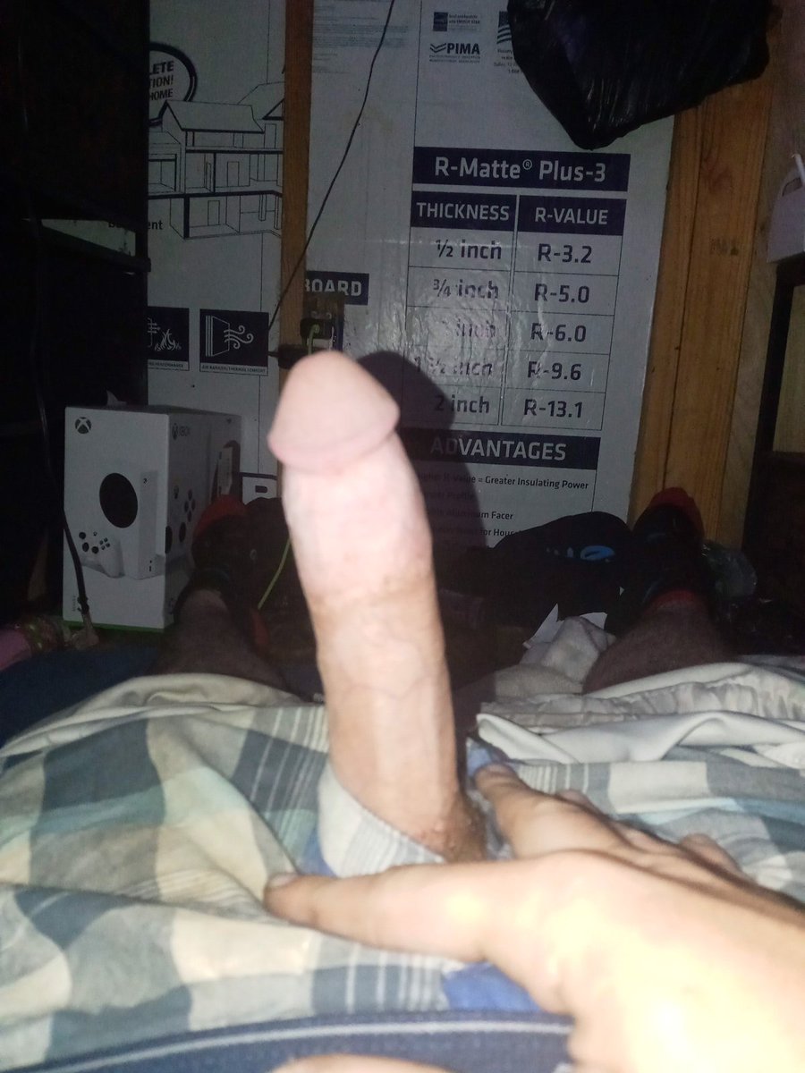 JosephCribbs's tweet photo. Hard asf help me cum #moms #sis #aunt #8teen #eboney #tits #Pussy #masturbation #18 https://t.co/AOCBgo9Yvj