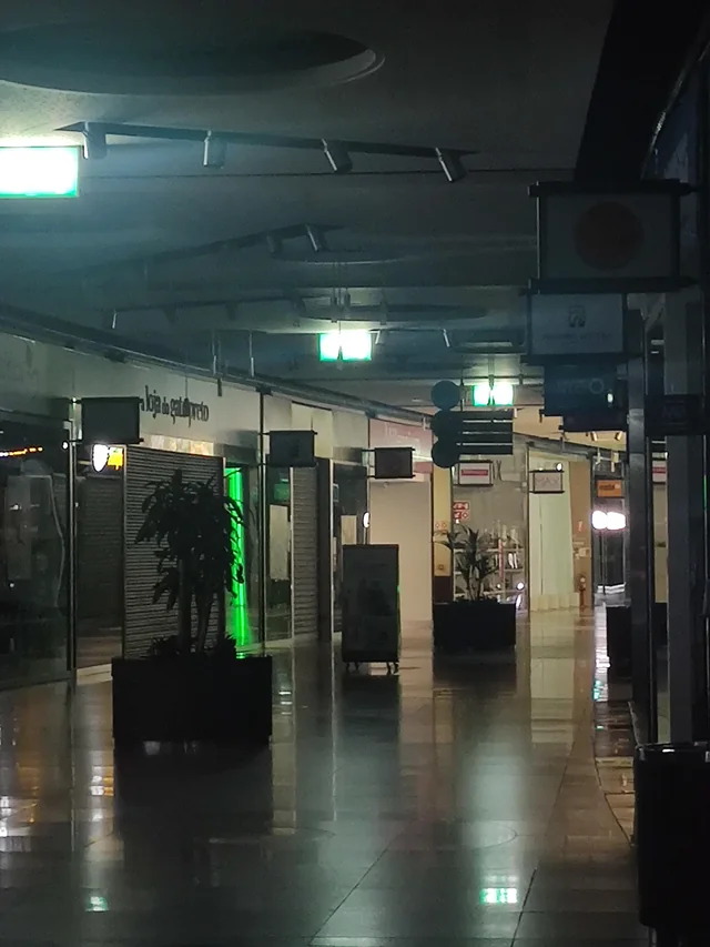 TheNathanNS's tweet photo. Midnight release of GTA VI (2026) https://t.co/oLnylEv0to
