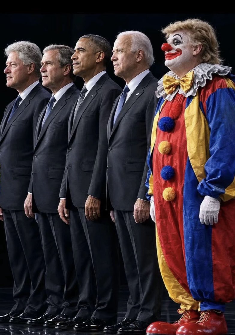 JustAJaneJ's tweet photo. what the world sees now https://t.co/8EhbHUbtBX