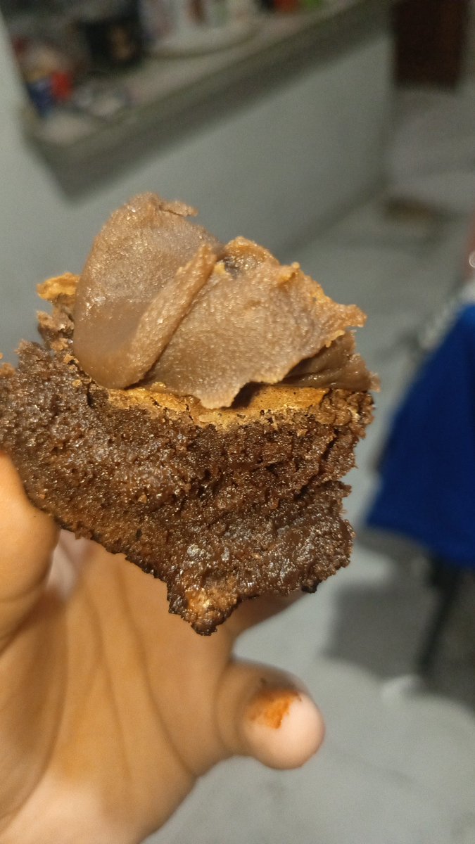 daarkwild's tweet photo. @r0tfish MIGO FIZ AQUI E AINDA METI UM BRIGADEIRO SERIO QUE DELISIA https://t.co/N2Zhvcty8T