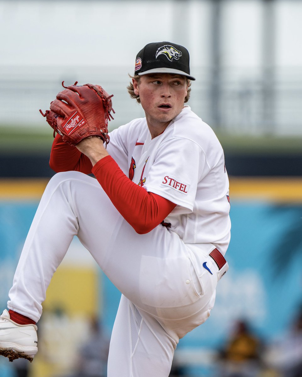 MLBazFallLeague's tweet photo. TK Day didn’t disappoint 

The @Cardinals No. 14 prospect has yet another dazzling start. Roby strikes out four across four innings of work and has yet to allow an earned run this Fall campaign. https://t.co/BguzbLyrfb