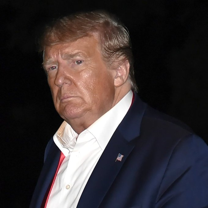 trumpy0dumpy's tweet photo. This man is a piece of shit.  

Who agrees?

#TraitorTrump https://t.co/v6UGkcdsMO