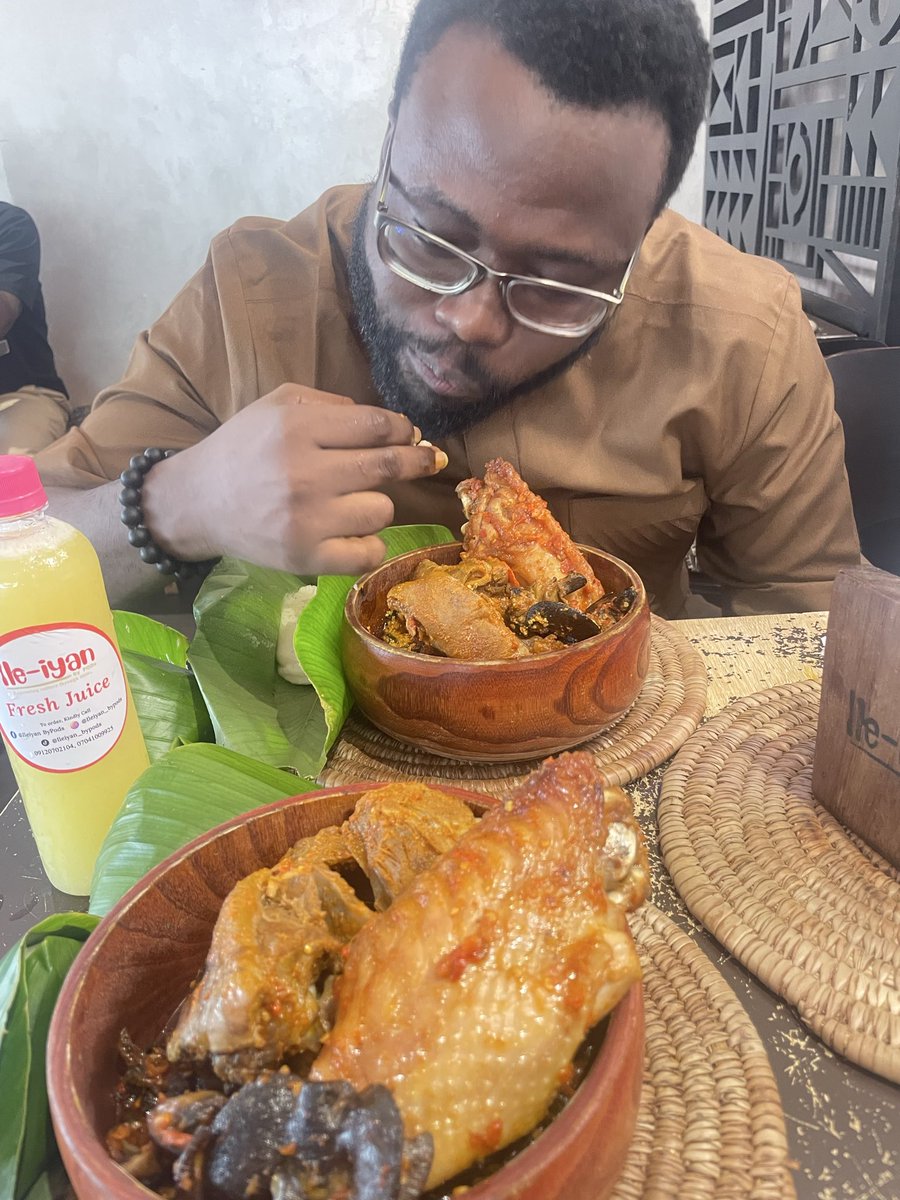 toyintomato32's tweet photo. Happy birthday my husband 😍❤️🫂I pray that Allah protects you in ways you cannot even imagine. May He never allow your smile to disappear, your heart to lose its peace, or your efforts to go unrewarded. May Allah grant you a long, beautiful life filled with sound health, happiness, success, wealth, honour, and endless blessings.
Enjoy your day🤍