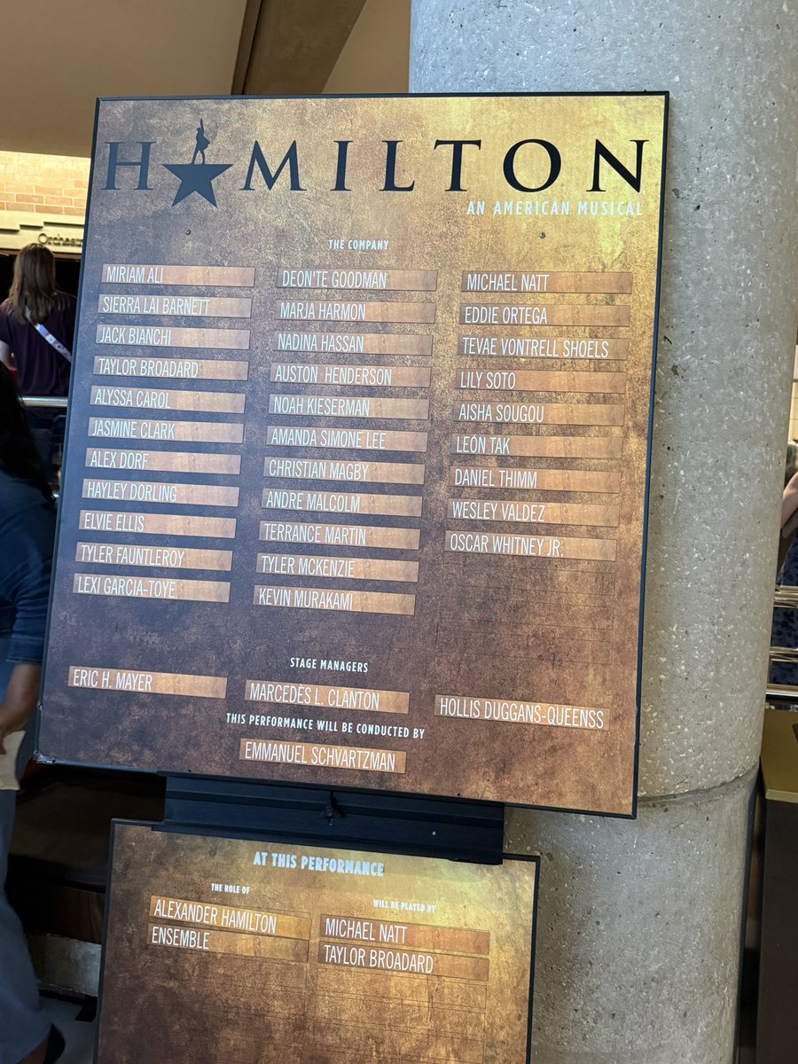 Hey_Muldoon's tweet photo. Time for Hamilton at @StrazCenter https://t.co/f8fl9AOQcl