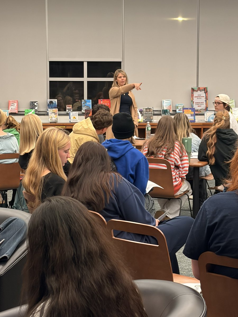 RussetPerry's tweet photo. Last night, I had the privilege to speak with students at a LVHS PTSA meeting. These students are so impressive w/ their engagement, thoughtful questions, &amp; interest in decisions that shape their future. Keep asking questions &amp; having thoughtful debate! We need more of that today https://t.co/Yzab7wyiUW