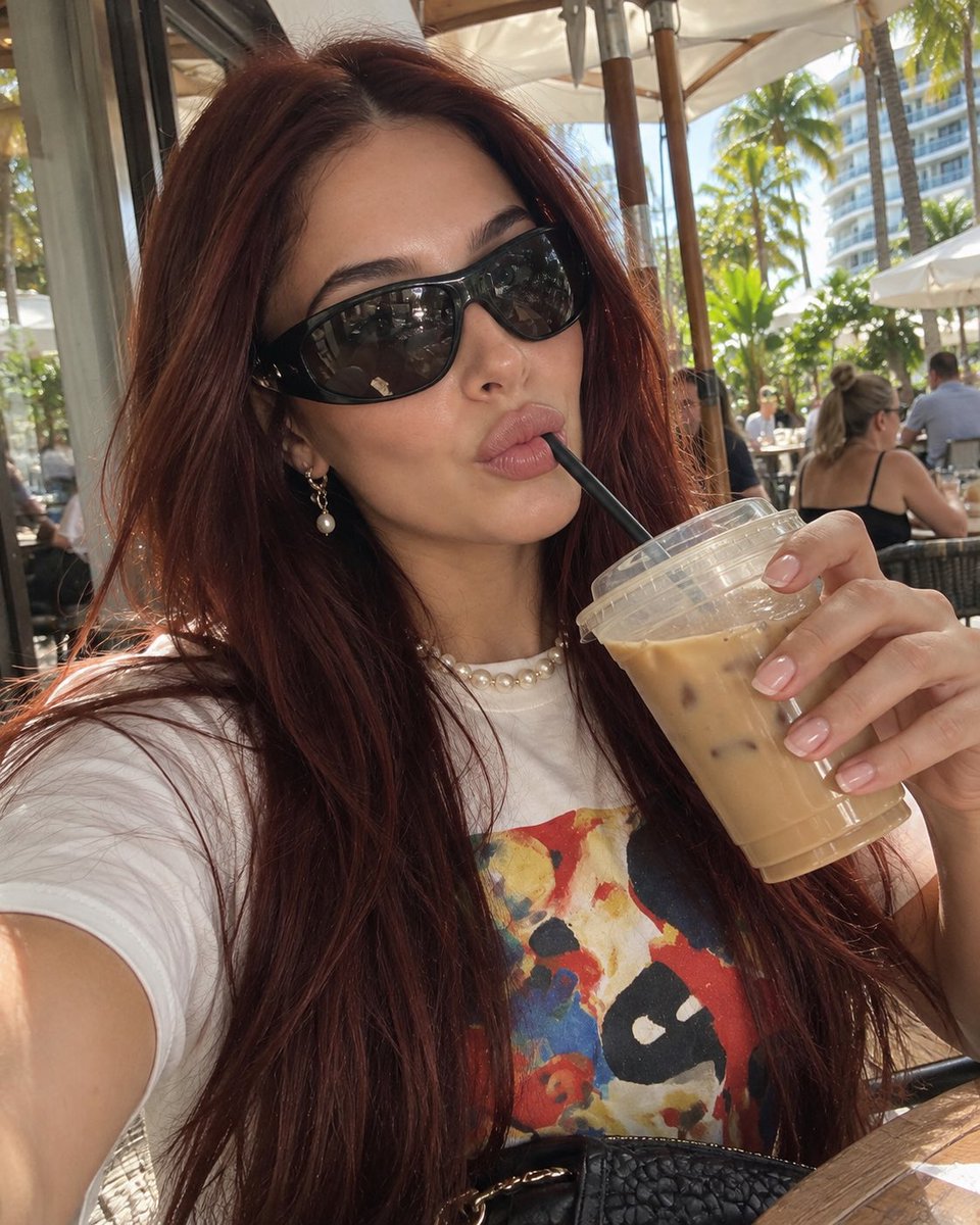 hey_sofiaVale's tweet photo. Oh hey,  new to this platform. Who can show me around? https://t.co/zGF4Kb46l5
