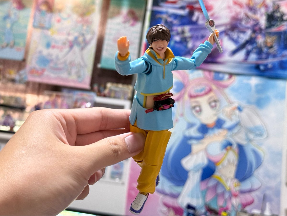 yukiminovels's tweet photo. わぁ！おっきなアイスキャンデーだ！
見て！！絆斗！！！！
どうして逃げるの！？！？ https://t.co/0qw89y58AW
