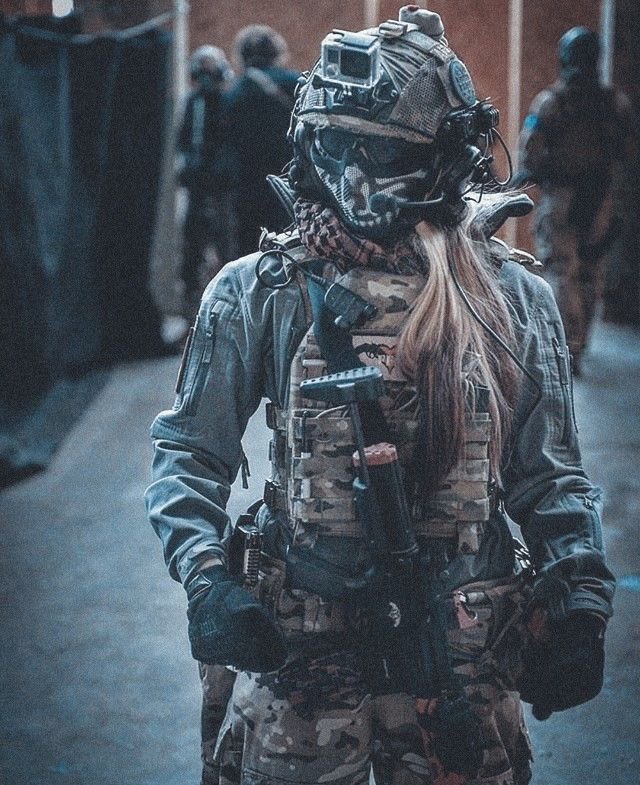PRODlTIONIS's tweet photo. time to wreak havoc and sneak into the marines’ base . https://t.co/8FhdrVppEX