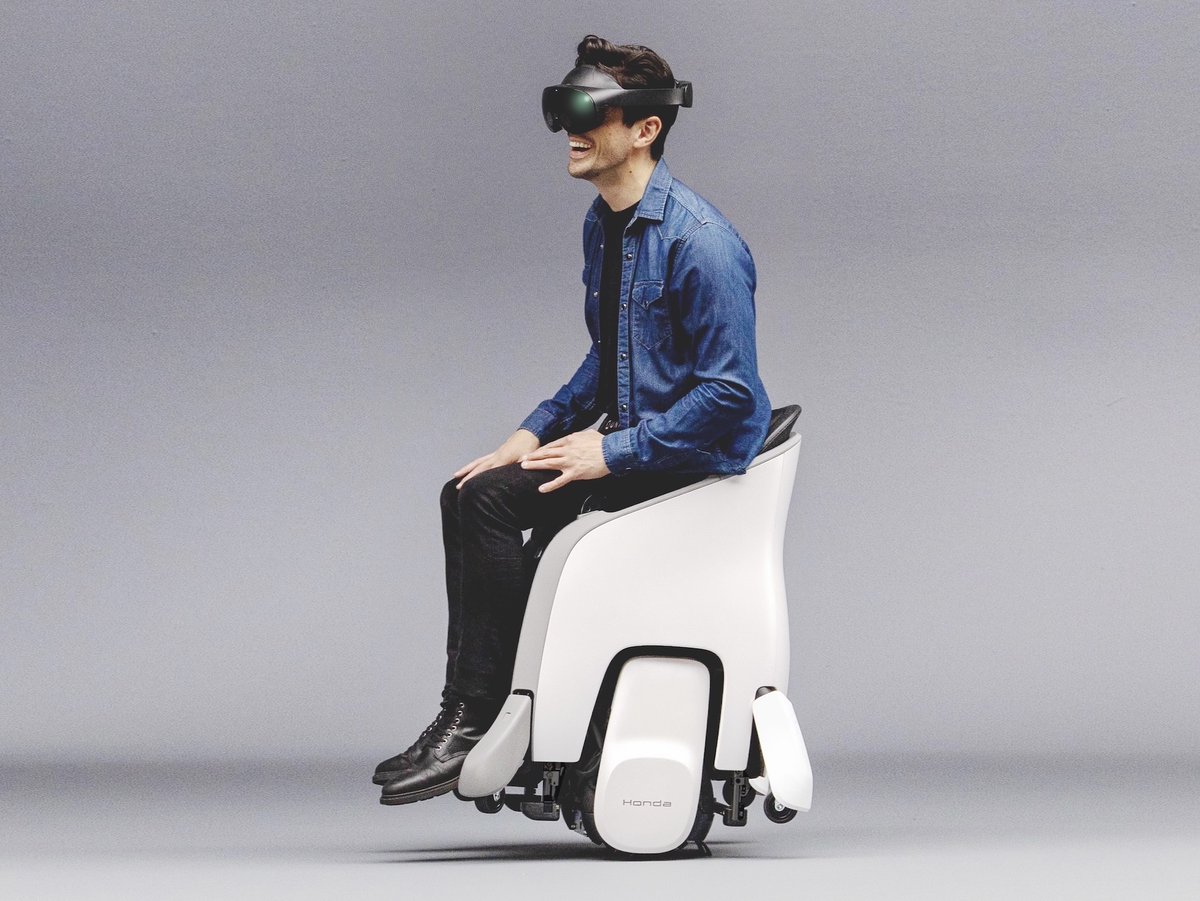 responsejp's tweet photo. ホンダのモビリティロボット「UNI-ONE」、ホロラボが法人向け導入相談を開始
https://t.co/tsZNmO5UNs

#ホンダ #有料会員記事 https://t.co/fLtbhCzJgN