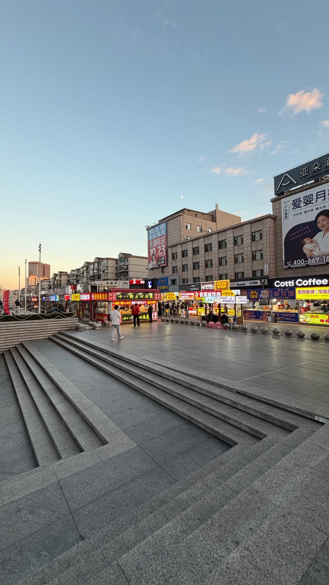 AJS6789's tweet photo. Dalian ! https://t.co/PemmVIFngR