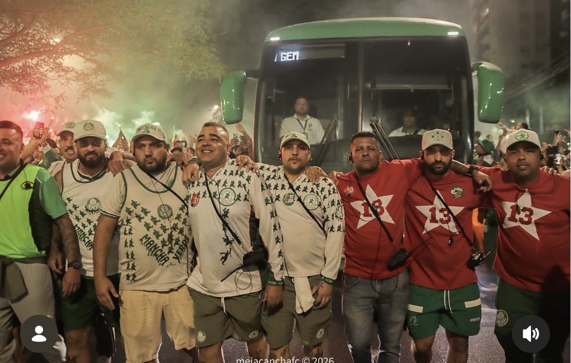 ParmeraCom's tweet photo. EU SOU PALMEIRAS

EU SOU MANCHA VERDE 

EU SOU LULA 

13. https://t.co/0eORja8ku8