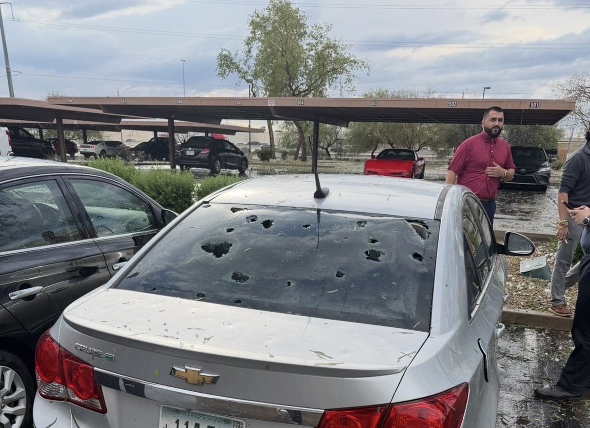 Scottcrates's tweet photo. I saw the forecast for possible hail today so I said “no thanks” and stayed home.

This is what happened at the office.

Phoenix, AZ https://t.co/EcTn0pt3TQ