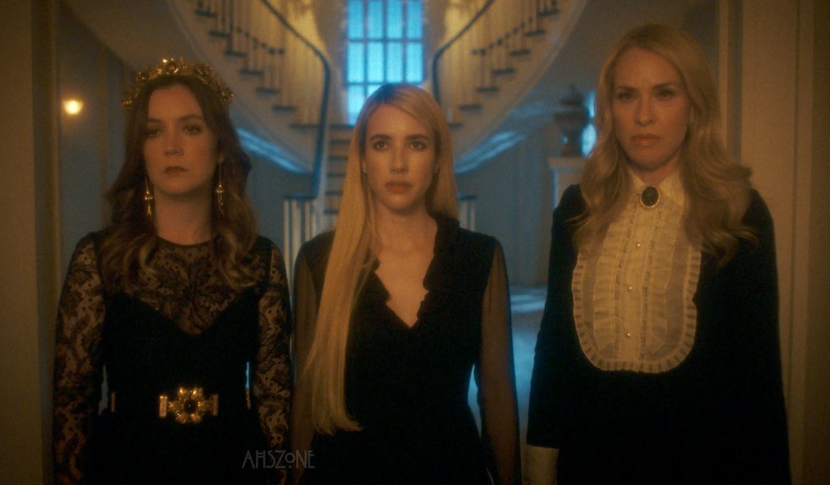 AHSZone's tweet photo. New “American Horror Story: 13” still of Billie Lourd as Mallory, Emma Roberts as Madison Montgomery, and Leslie Grossman as Coco St. Pierre Vanderbilt in the eleventh episode, “Madison’s Happy Ending.” #AHS13 https://t.co/nUxlYMTFEl