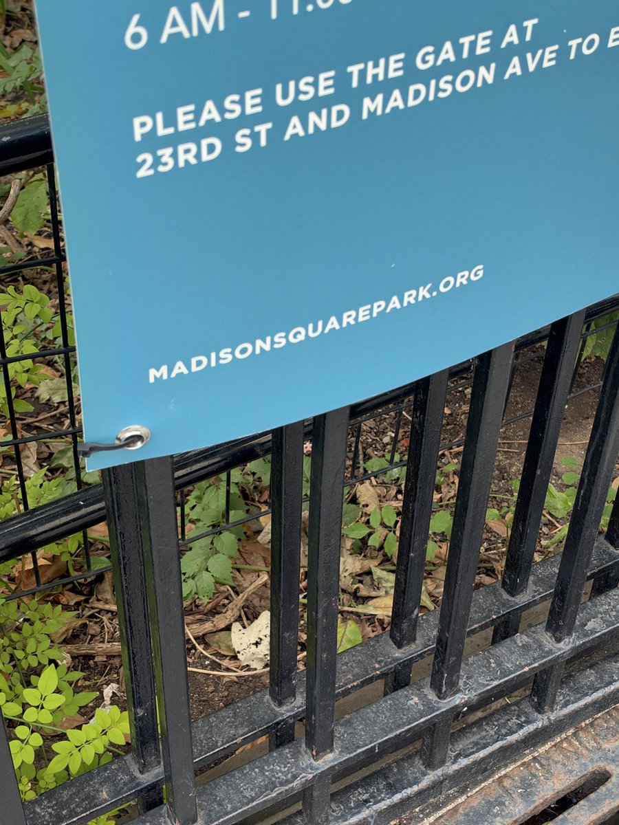 igor_ostrovskiy's tweet photo. Friendly reminder.. trying to hide the scam, Trevor sent a team of private intel folk and PIs to a meet at Madison Square Park,  2020. Trevor wanted to identify + silence the whistleblower. They deployed undercovers posing as journalists and a 5-6 person Surv-Counter Surv team. https://t.co/YdeM70fyun