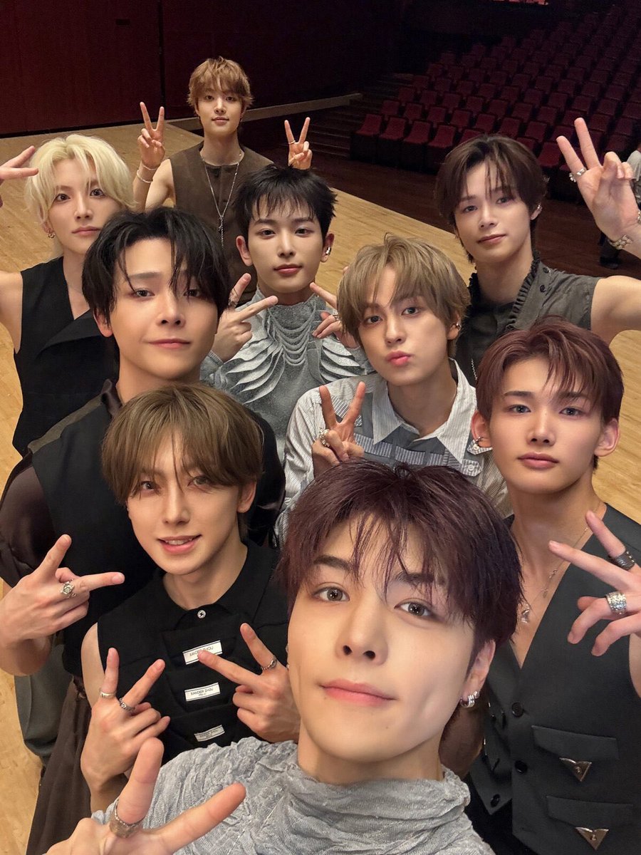 yoshien_0808's tweet photo. 10/22
本日投票最終日
最後までがんばろ🔥

I vote #andTEAM for FANS' CHOICE MALE at the #2026MAMAVOTE https://t.co/boO6GnNskW