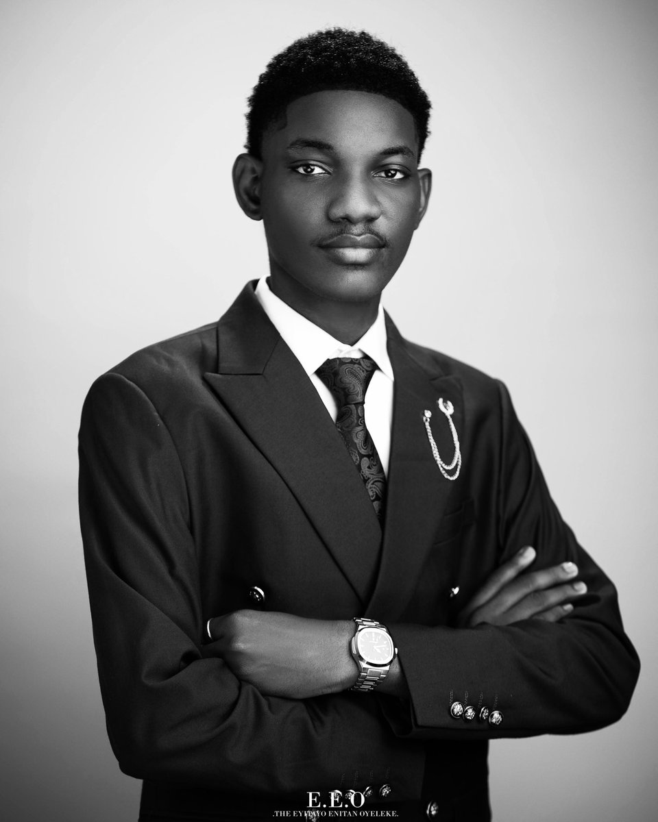 dwaann__'s tweet photo. Ridwan O. Muhammed
Bsc Finance, AAT, ACA
Second class upper division (4.29/5.0)
 
Forever grateful ❤️🎓
It’s only up from here https://t.co/kwMfS1xKti