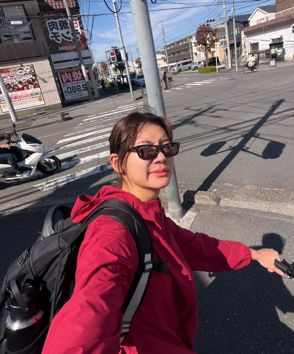 Saitama_AMG's tweet photo. ー・ー・ー・ー・ー・ー・ー・ー

 ☀️Good morning MEDICS☀️

ー・ー・ー・ー・ー・ー・ー・ー

🌻本日の担当：#チャッチュオンモクシー

おはようございます！

朝の空気が気持ちいい〜！☀️🚲
自転車で練習に行ってきます！

いつでも試合に出られるように、
しっかり体を整えて準備万端に💪✨
今日も頑張ります！

Go Medics!! ❤️‍🔥
皆さん、いつも応援ありがとうございます🤭💗
これからもよろしくお願いします🥰

#埼玉上尾メディックス 
#大同生命SVリーグ
#バレーボール #svリーグ
#川村建設工業 #埼玉りそな銀行
#武蔵野銀行 #アイダ設計