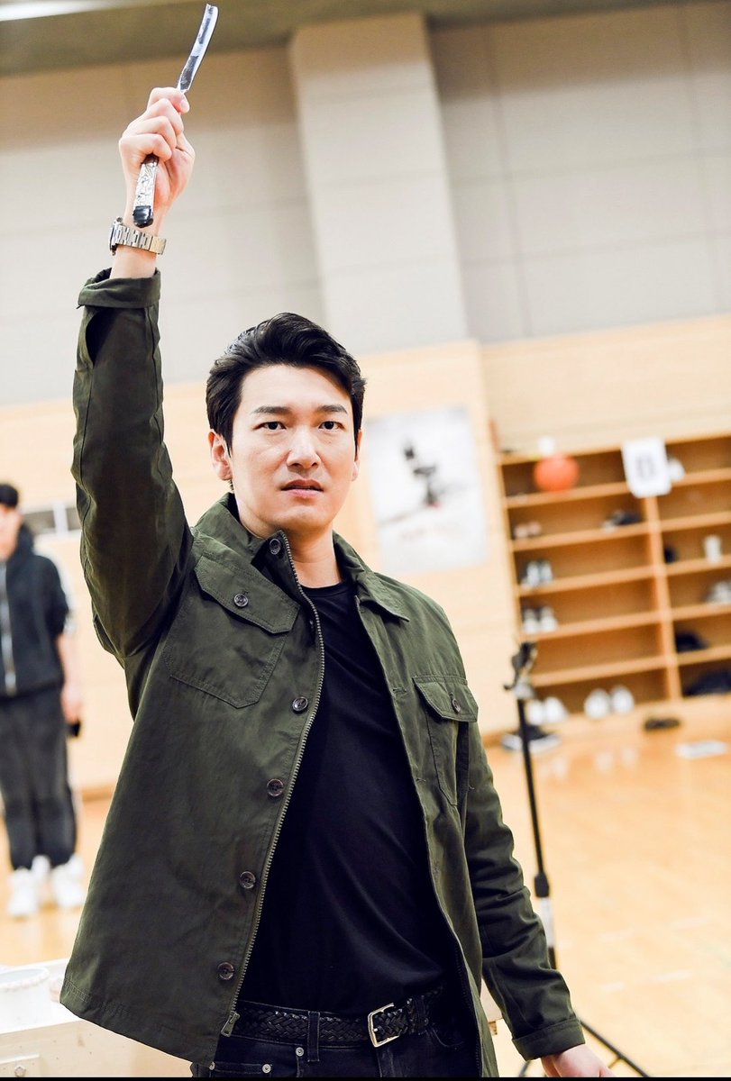 _____woooooo's tweet photo. 드디어!!!!!! 내 오른팔이 다시 완벽해졌쒀!!!!!! https://t.co/84qNWwj6KT