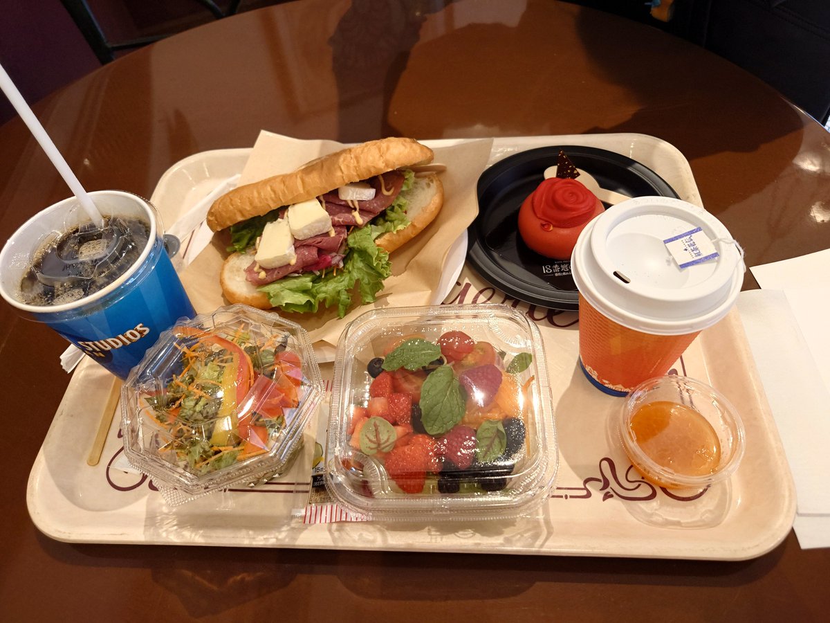 _a_rose_doll_'s tweet photo. 朝ご飯🙌 https://t.co/uRzOWSPHOH