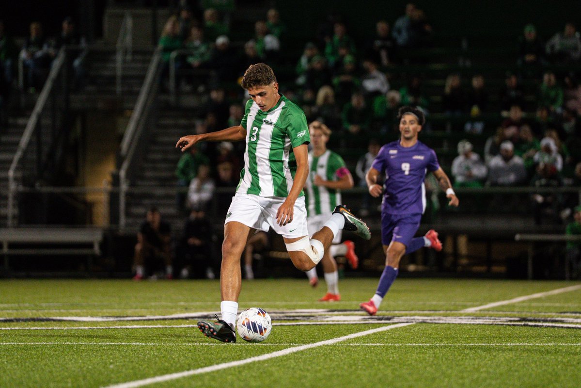 HerdMSoccer's tweet photo. 30' | Nothing to separate the sides after 30 minutes.
Marshall 0, JMU 0
#WeAreMarshall https://t.co/wRDST7k8IJ
