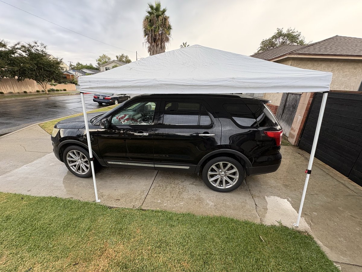 johnayers's tweet photo. @Ford I own a 2016 Ford Explorer. In 2019, I experienced significant water intrusion into the vehicle due to a clogged roof drainage system and paid over $400 at a dealership to resolve it. Now, in 2026, the roof is leaking into the cabin again. This appears to be a recurring design flaw and should be evaluated for a recall. Please advise.