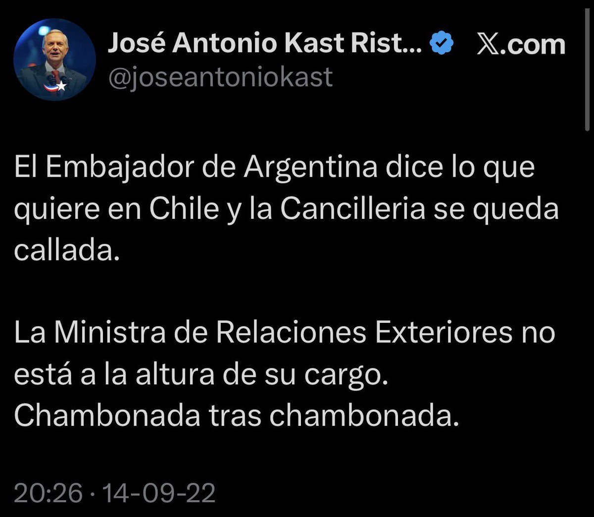 TarquinoPaspala's tweet photo. En su primera vocería, Gonzalo Aravena dijo q Boric no ha sido deferente con sus sucesores, en vez de aportar se ha dedicado a criticar.

¿Deferente? Si Kast fue una rata miserable con el gobierno anterior, la arqueología tuitera muestra sus mensajes llenos de maldad y de odio. https://t.co/ZlEBUHgioh