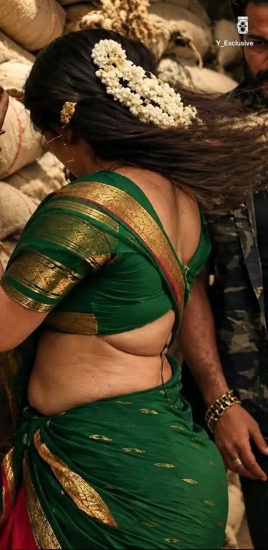 Cinema8Maniac's tweet photo. Keerthy Suresh is completely redefining post-marriage style goals, effortless balancing raw, timeless grace with high glamour and tradition. https://t.co/rBp0NIhc6L
