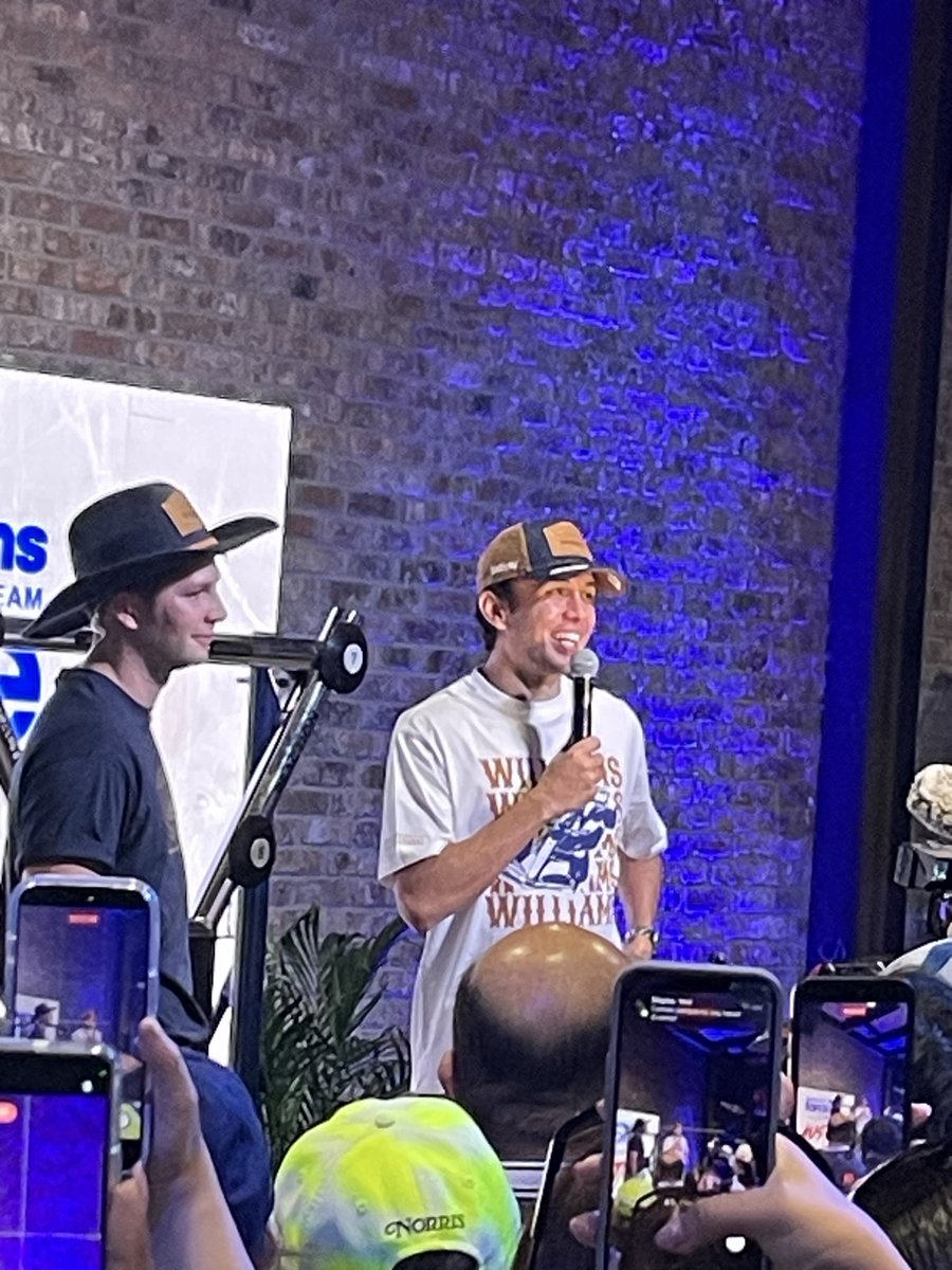 timegivenus's tweet photo. @williamssupport we saw Alex at the Fan Zone event just a little while ago. Super fun and jazzed crowd.  Good start for the weekend 
Also some folks headgear was epicly Austin https://t.co/s1IlNA0QNg