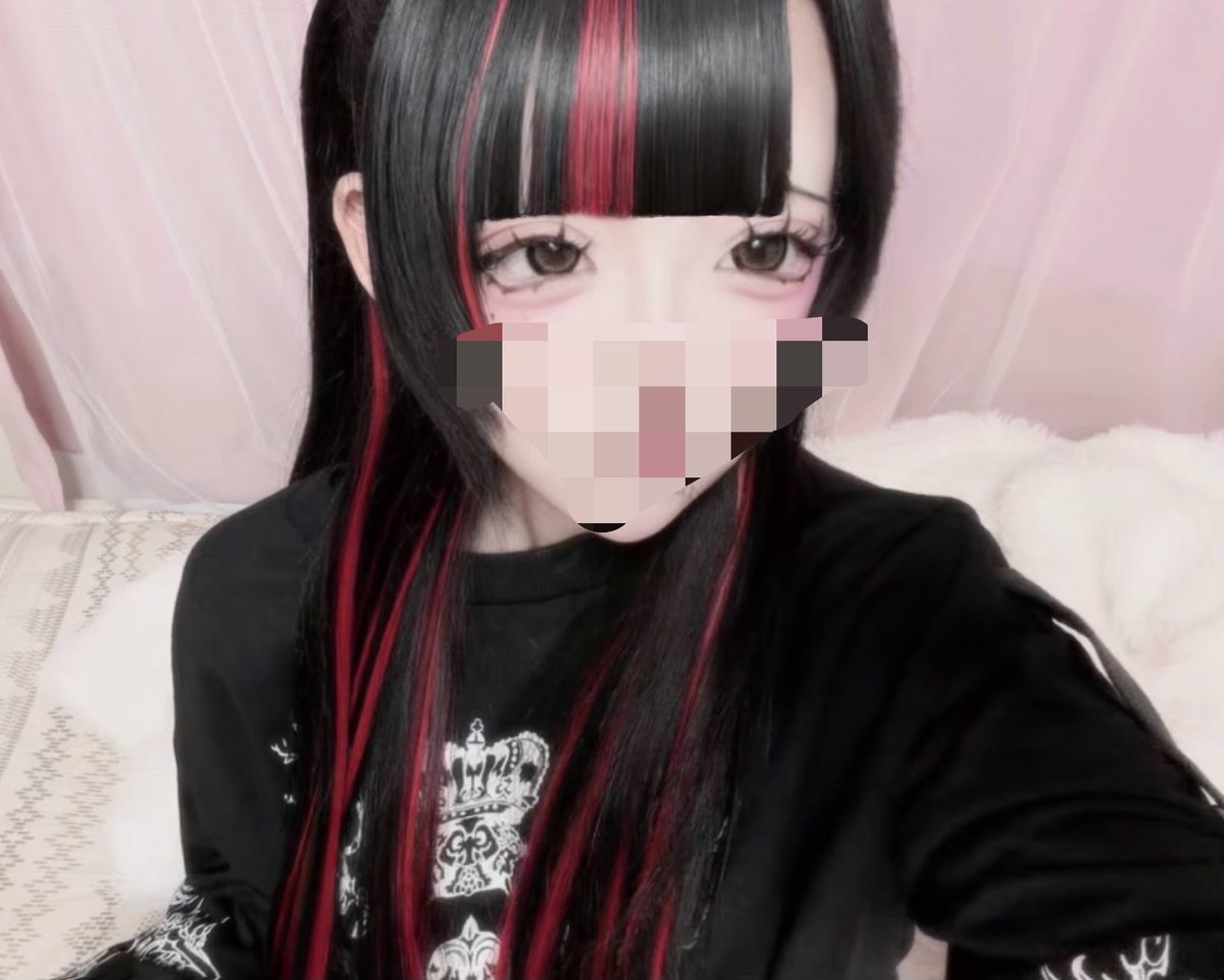 moe_s2l's tweet photo. #雰囲気  #自撮り界隈  #病み垢  #地雷系 https://t.co/ASSPLnmDot