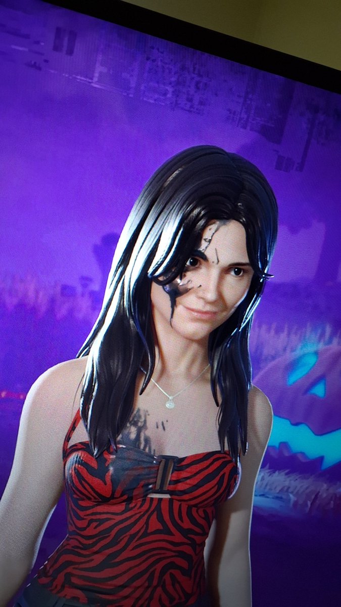 TristanXsnook's tweet photo. Yoo @Fortnite why there black cum on her face bro yall sum horny freaks 🤣🤣🤣🤣 https://t.co/DOG7OQA20s