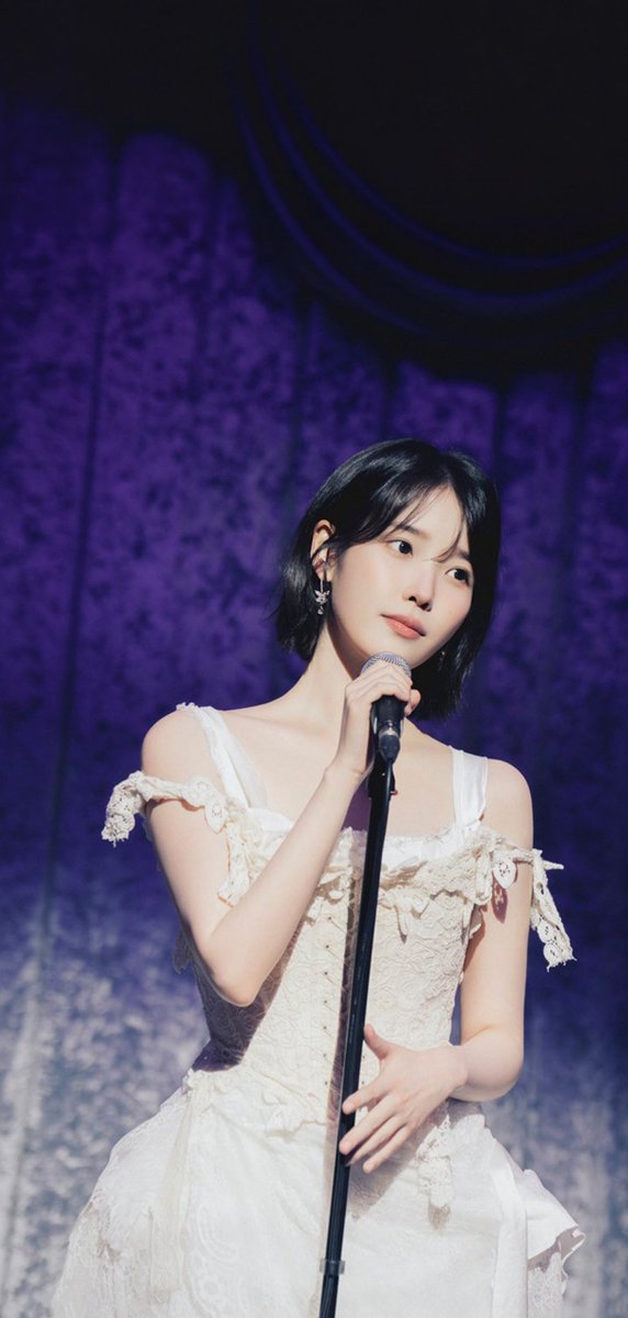 wyjc516's tweet photo. 아이유시
Crush Digital Single '삐그덕 (Feat. 아이유)'
mobile wallpaper
#아이유 #IU https://t.co/uVOn9VoPdL