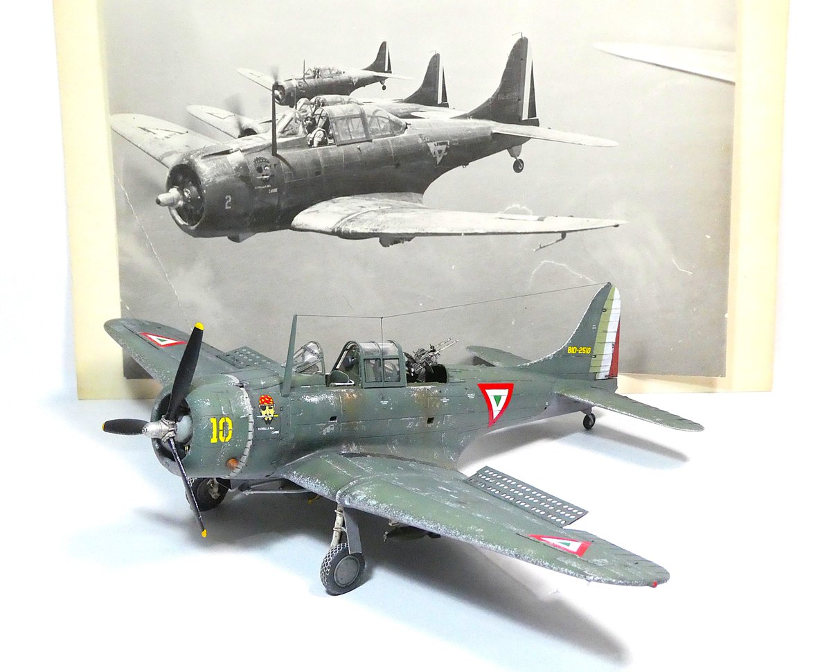 ManuelGuajardoA's tweet photo. @Turbinetraveler Douglas A-24, here a picture with my father flew as gunner behind my own A-24 from Revell brand in 1/48 scale with the same Mexican AF scheme. https://t.co/BHMZ3j8Yyl