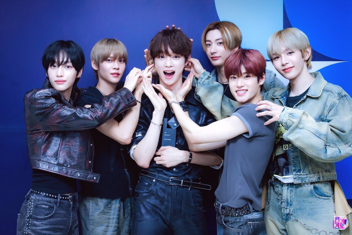 remoniii0904's tweet photo. TOP10だけは死守したい!!!!!!
投票は今日まで🗳️

I vote for #RIIZE on #2026MAMAVOTE
1 retweet = 1 vote / 1 reply = 1 vote https://t.co/JS1RqmQEpY