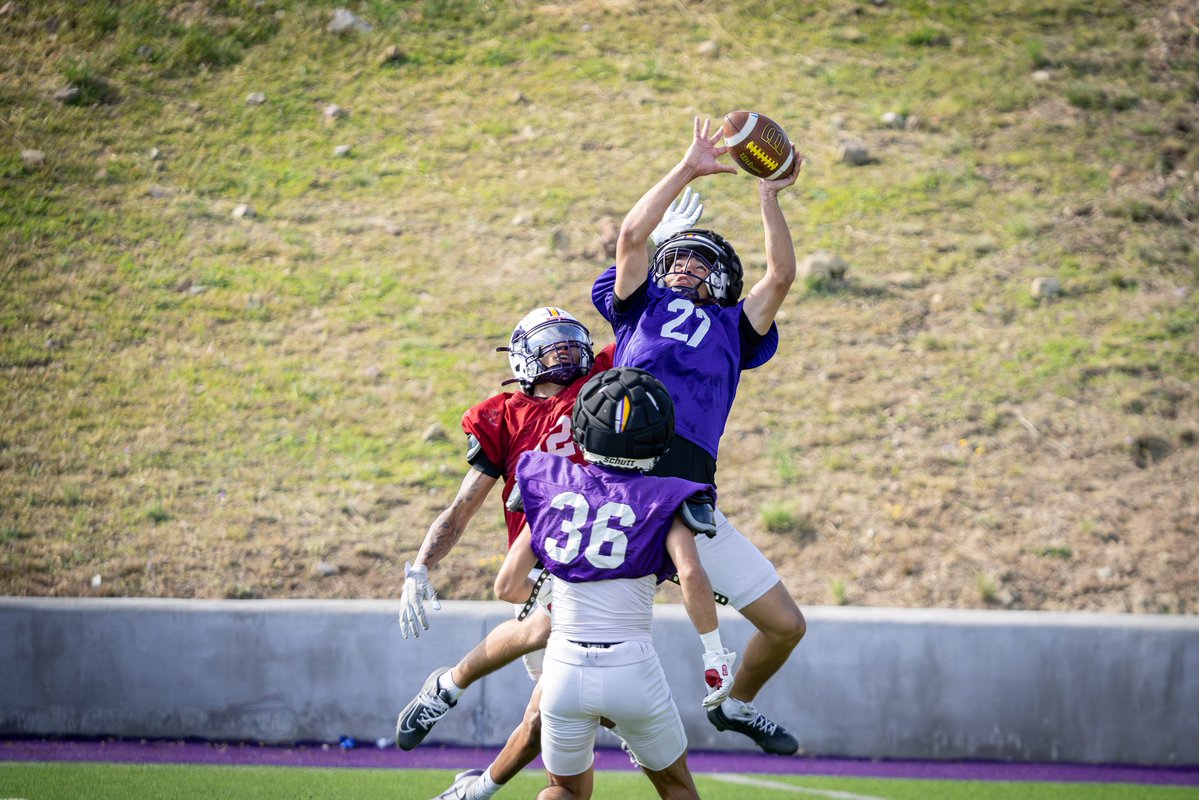 WNMUFootball's tweet photo. midweek prep 

#wnmu #rarebreed https://t.co/c3UjthcMui