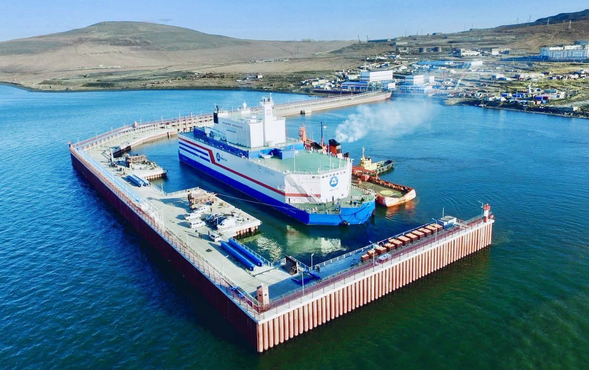 75Sukhoi's tweet photo. The world's 1st export agreement for electricity from a floating nuclear power unit was reached in October 2026 between 🇷🇺&amp; 🇮🇩. The world's largest island nation, with a population of 280 million, is ordering new 🇷🇺-built PEB-100 floating power units with RITM-200M reactors. https://t.co/ECooRFXPgg