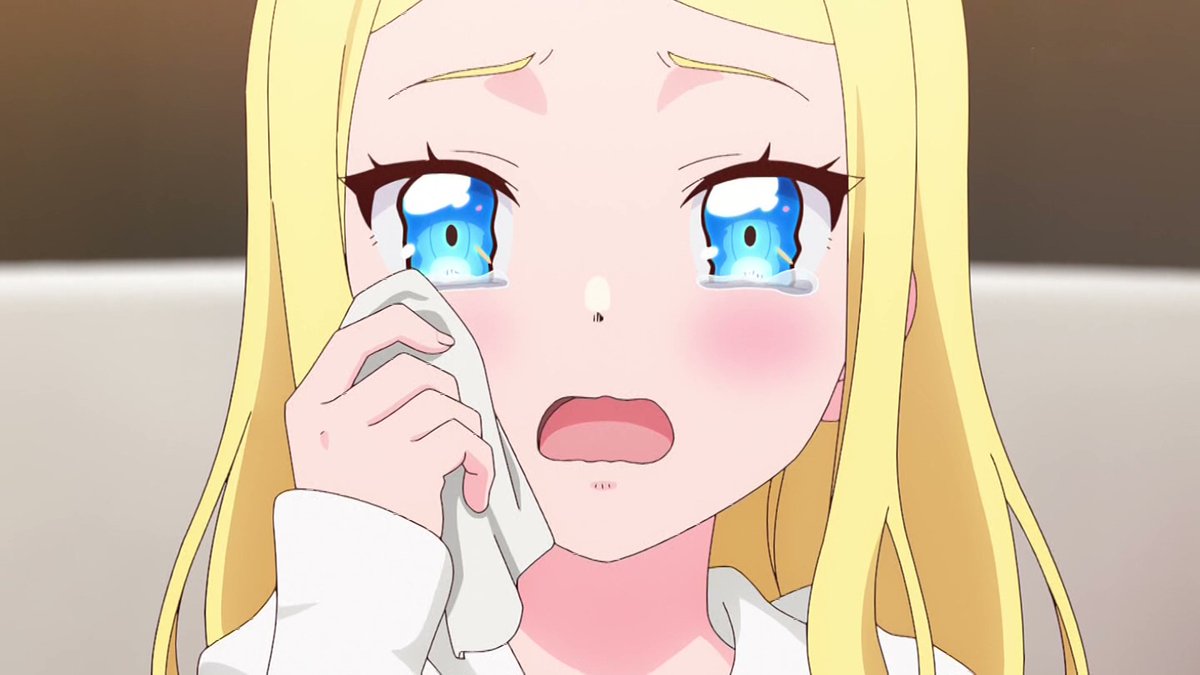 kaigan_zoi's tweet photo. #佐々木とピーちゃん 15話

エルザは自害しようとし
ピーちゃんの魔法で助かった
身を隠すため現代へ連れて行くことに
「これが、インターネット！
今じゃﾀﾋ語だよね

佐々木は星崎の通う学校へ異能力の潜入調査
男子に告られる星崎
そしてまた隔離空間

微妙に繋がっていく
#ささピー の色んな世界 https://t.co/1VfwwbQgSB