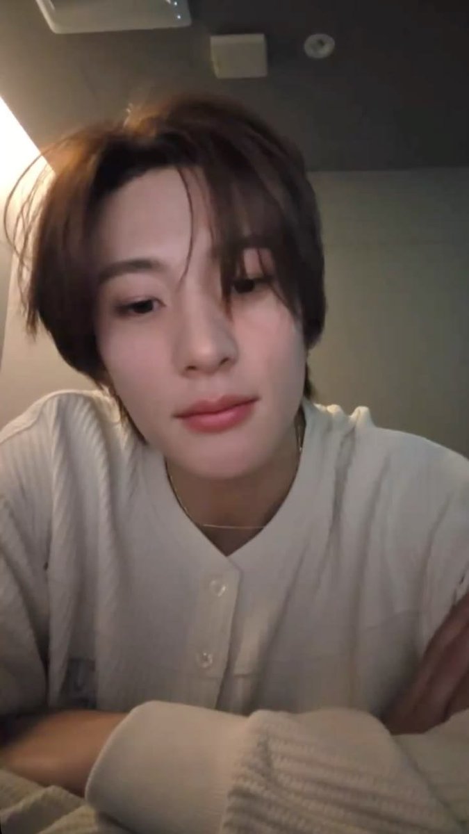 wontonaegi's tweet photo. god https://t.co/jxmioiGl83