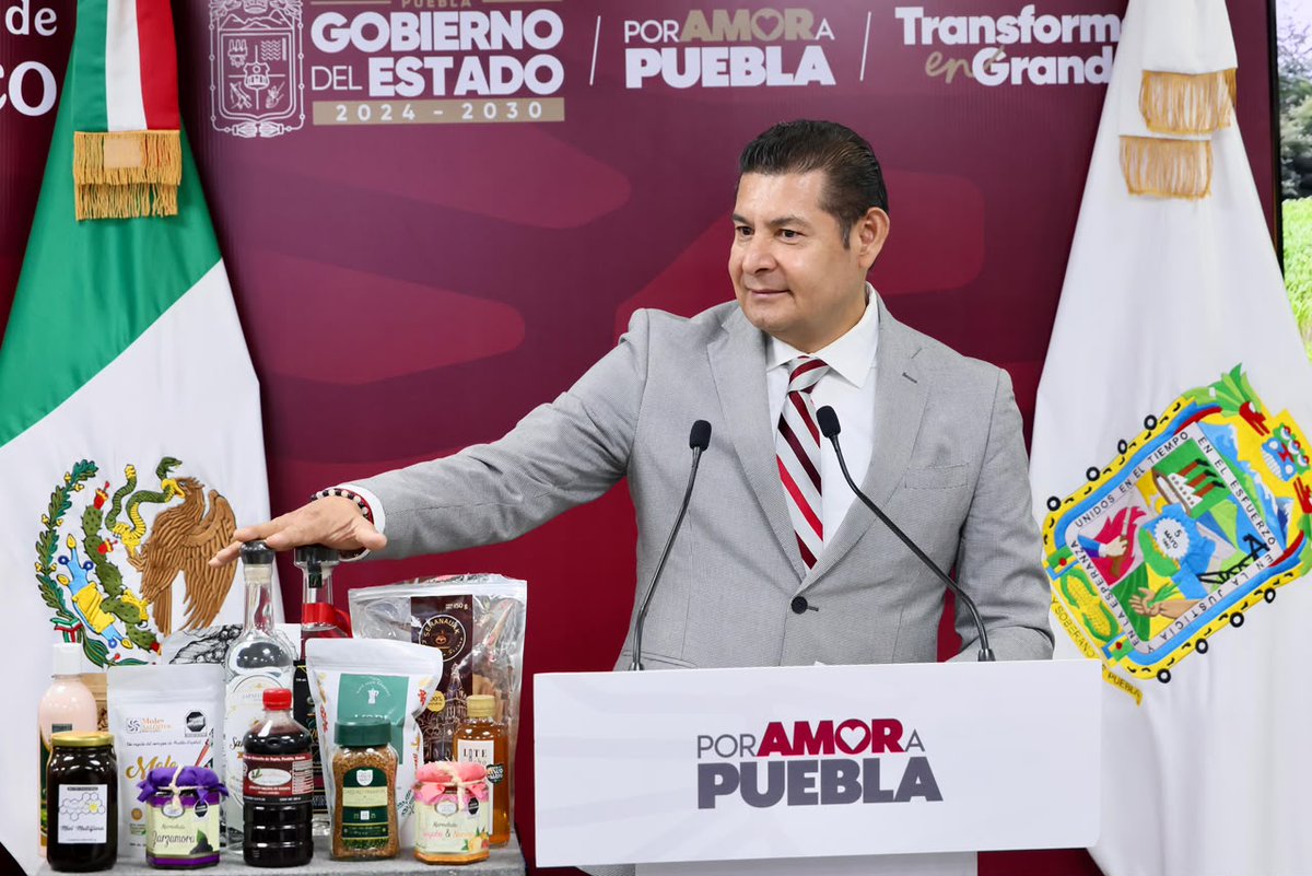 Gob_Puebla's tweet photo. 📢 Cinco de Mayo conquista mercados internacionales con ventas por 3 millones de dólares ☕️

@armentapuebla_ @SedetraGobPue  

📰
https://t.co/qgFXLR8FiK

#PorAmorAPuebla #TransformarEnGrande #Comunicado https://t.co/LyD3L5ExgC