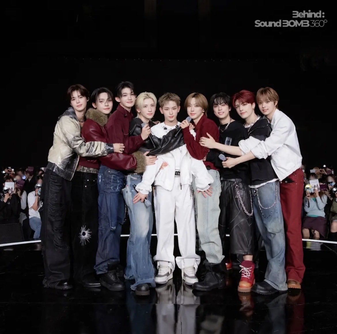 aaki12_and_'s tweet photo. I vote  #andTEAM for Fan’s Choice Male at #2026MAMAVOTE https://t.co/drrle0QTVm