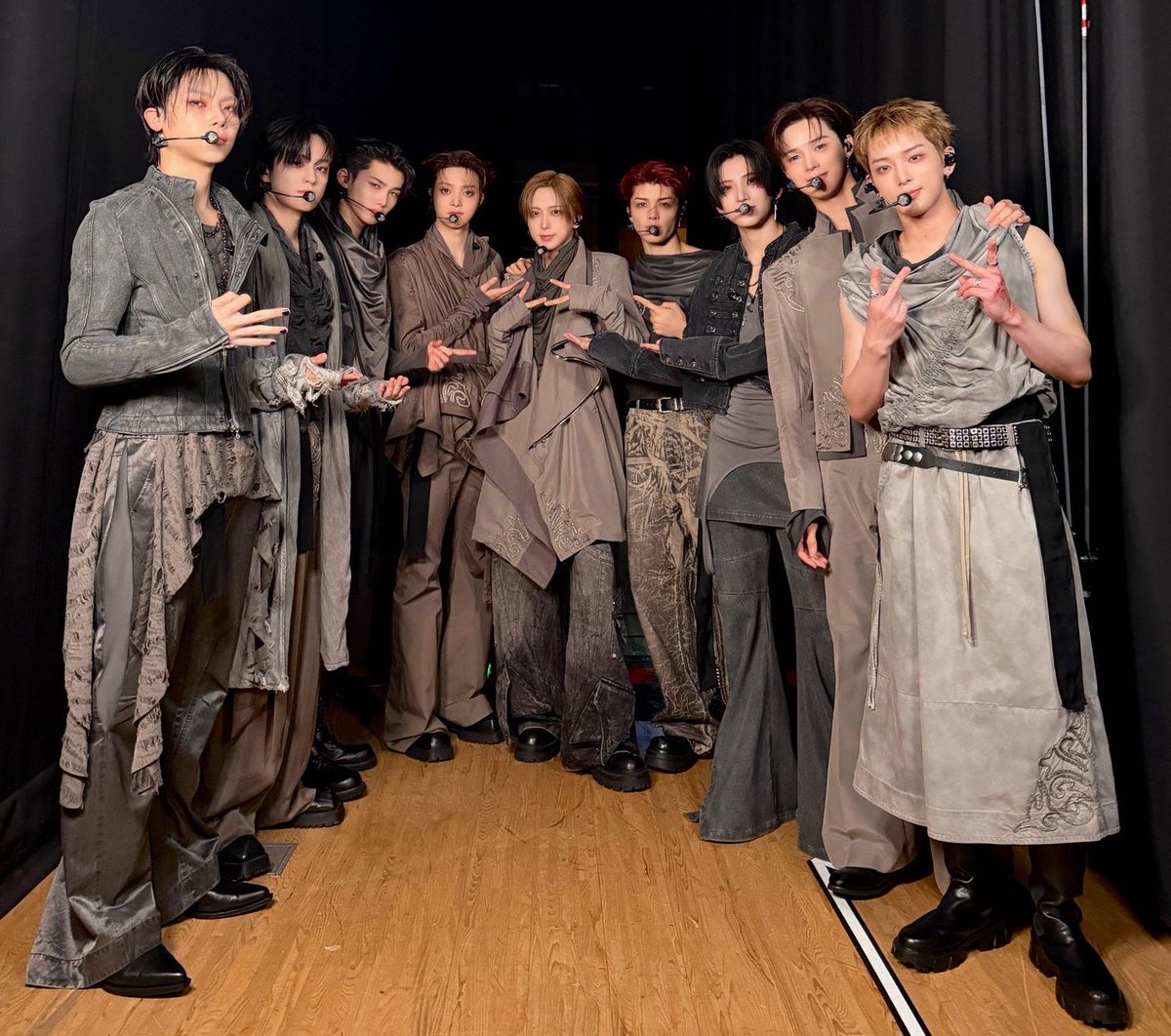 ejjp_votestream's tweet photo. 【&amp;TEAM応援🐺】
2026MAMA FANS' CHOICE
ハッシュタグ投票に参加中(10/22)

I vote #andTEAM for FANS' CHOICE MALE at the #2026MAMAVOTE 

1次投票は本日最終日です
🥹1次突破できますように🌙✨
LUNÉファイティン‼️ https://t.co/Nk23ja8dkF